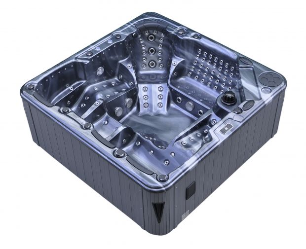 Ultimate 7 Person Hot Tub